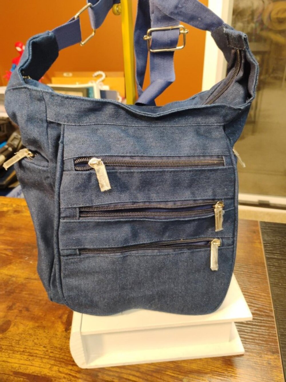 Gold Coast Navy Denim Look Multi Pocket Crossbody Shoulder Bag NWT Style